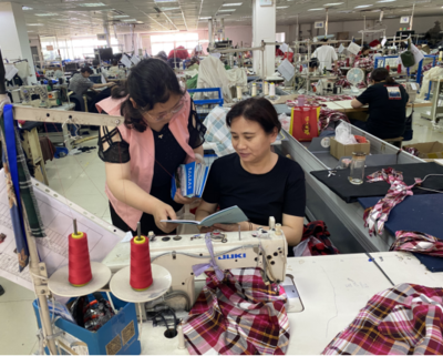 泰州市顾高镇 打好“三张牌”助力企业安全生产 开展经营活动